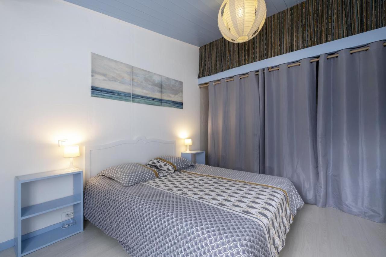 Les Volets Bleus T3 De 80 M2 Patio Privatif Apartment Rochefort  Bagian luar foto